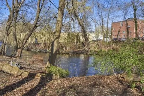 18 Hillside St, Maynard, MA 01754 photo 3
