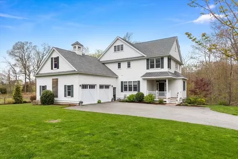 25 Lewis Ct, Hingham, MA 02043