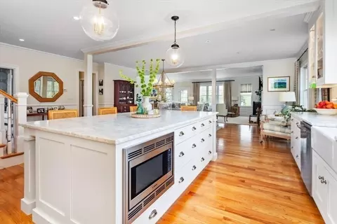 25 Lewis Ct, Hingham, MA 02043 photo 17