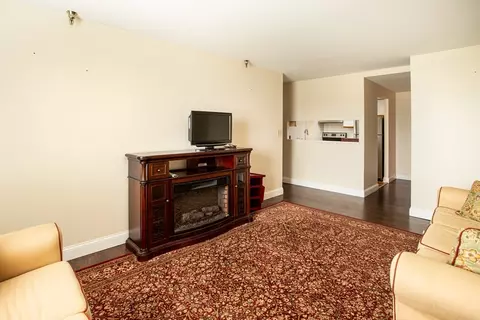 750 Davol St #413, Fall River, MA 02720 photo 10