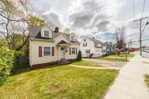 1171 Bay St, Springfield, MA 01109 photo 3