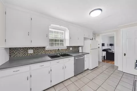 1171 Bay St, Springfield, MA 01109 photo 14