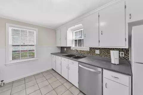 1171 Bay St, Springfield, MA 01109 photo 17