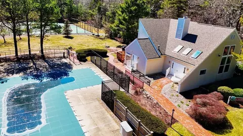Exterior - 17 C Shellback Way #17 C, Mashpee, MA 02649 photo 2 of 7