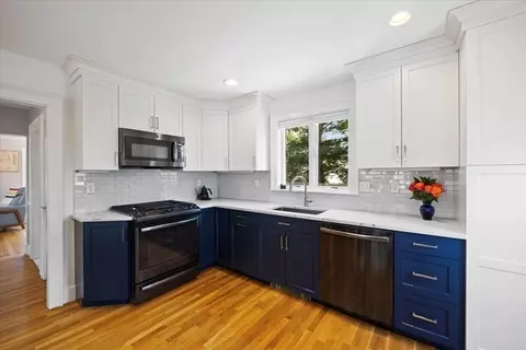 12 Cuthbert Rd, Boston, MA 02132 photo 7
