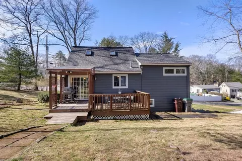 Exterior - 52 Chute Rd, Dedham, MA 02026 photo 5 of 8