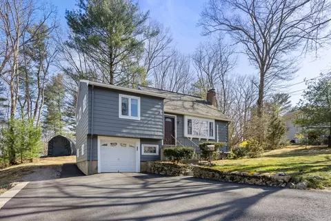Exterior - 52 Chute Rd, Dedham, MA 02026 photo 2 of 8