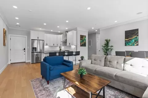 225 Havre St #2, Boston, MA 02128