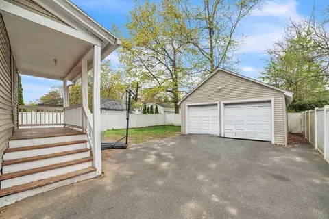 45 Eddy St, Springfield, MA 01104 photo 38