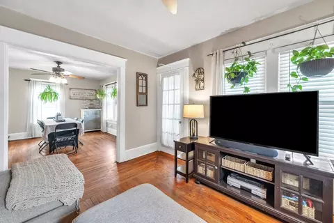 45 Eddy St, Springfield, MA 01104 photo 8