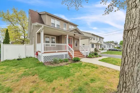 45 Eddy St, Springfield, MA 01104 photo 2