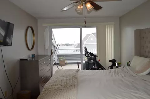 700 Shore Dr #105, Fall River, MA 02721 photo 10