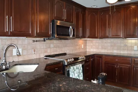 700 Shore Dr #105, Fall River, MA 02721 photo 28