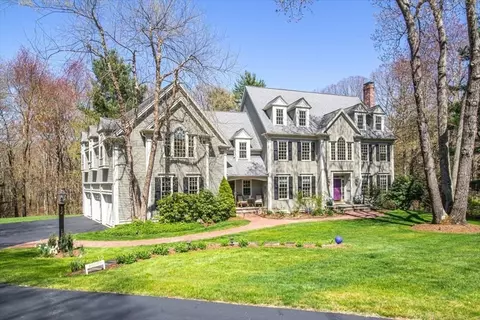 12 Bridle Path, Walpole, MA 02081 photo 3