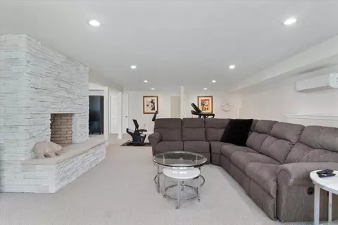 12 Bridle Path, Walpole, MA 02081 photo 34