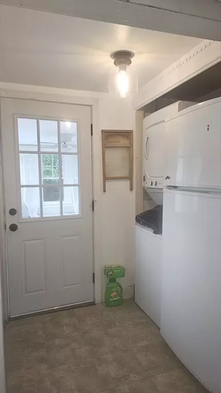 7 Colonial Rd, Webster, MA 01570 photo 11