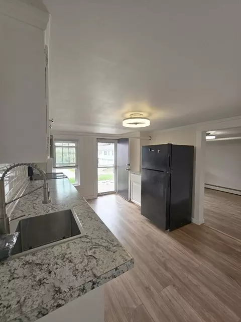7 Colonial Rd, Webster, MA 01570 photo 19