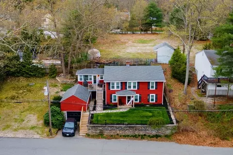 7 Colonial Rd, Webster, MA 01570 photo 3