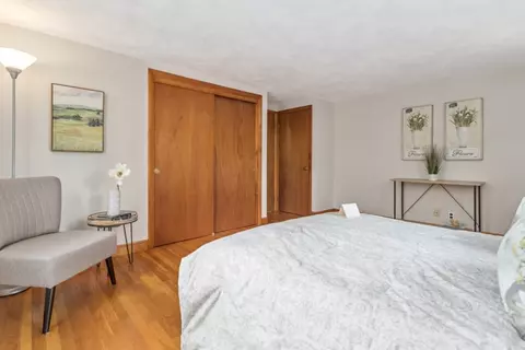 Bedroom - 12 Hancock St, Reading, MA 01867 photo 4 of 7