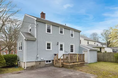 Exterior - 12 Hancock St, Reading, MA 01867 photo 6 of 12