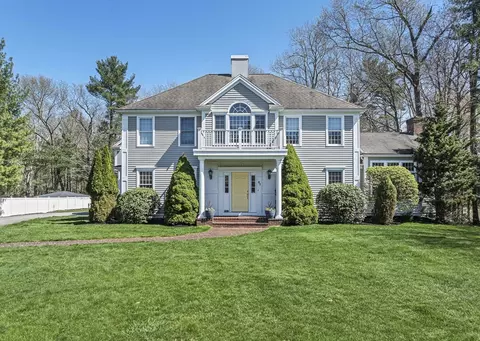 57 Bates Way, Hanover, MA 02339