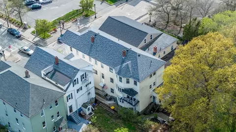 286 Columbia St, Fall River, MA 02721 photo 3