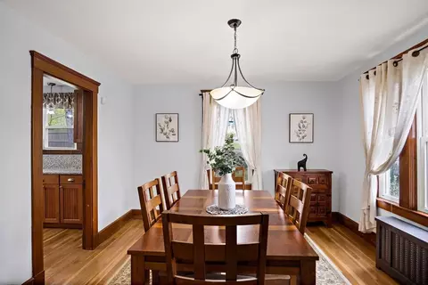 16 Whipple St, Danvers, MA 01923 photo 5