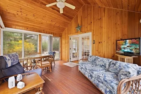 Exterior - 185 Great Neck Rd, Wareham, MA 02571 photo 9 of 9