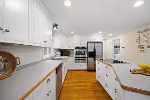 Kitchen - 185 Great Neck Rd, Wareham, MA 02571 photo 3 of 3