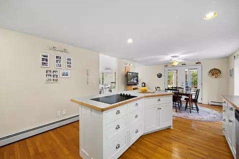 Kitchen - 185 Great Neck Rd, Wareham, MA 02571 photo 1 of 3