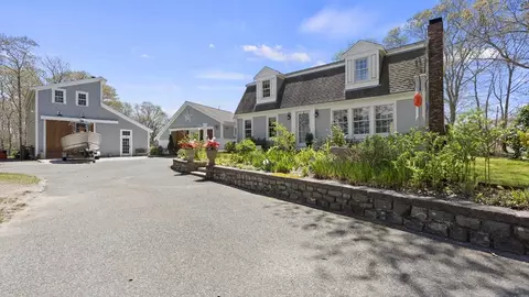 29 Back River Rd, Bourne, MA 02532