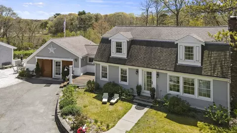 29 Back River Rd, Bourne, MA 02532 photo 2