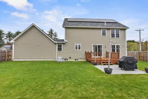 Exterior - 2 Pheasant Cir, Ayer, MA 01432 photo 4 of 5