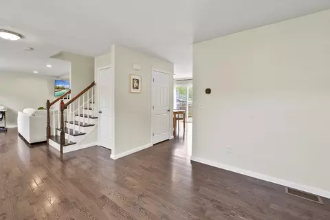 Entry Way - 2 Pheasant Cir, Ayer, MA 01432 photo 2 of 4
