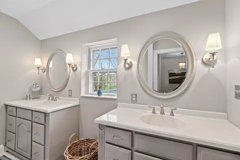 1062 Main St, Hingham, MA 02043 photo 29