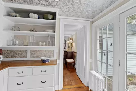 1062 Main St, Hingham, MA 02043 photo 11