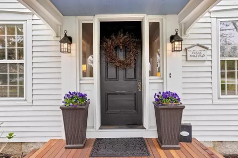 1062 Main St, Hingham, MA 02043 photo 3