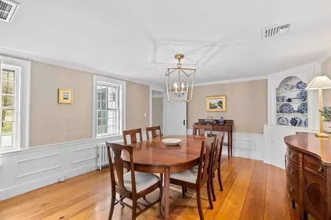 1062 Main St, Hingham, MA 02043 photo 13