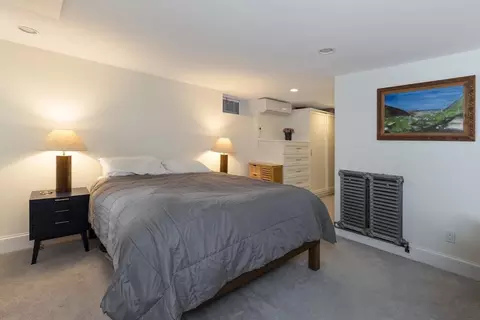 4 Franklin Ct, Brookline, MA 02445 photo 11