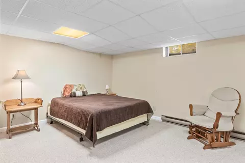 Bedroom - 28 Mayflower Rd, Mashpee, MA 02649 photo 7 of 7