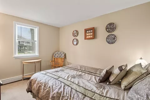 Bedroom - 28 Mayflower Rd, Mashpee, MA 02649 photo 3 of 7