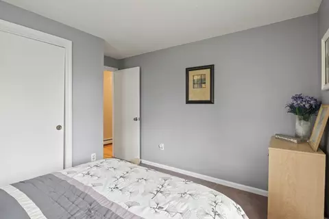 Bedroom - 28 Mayflower Rd, Mashpee, MA 02649 photo 2 of 7