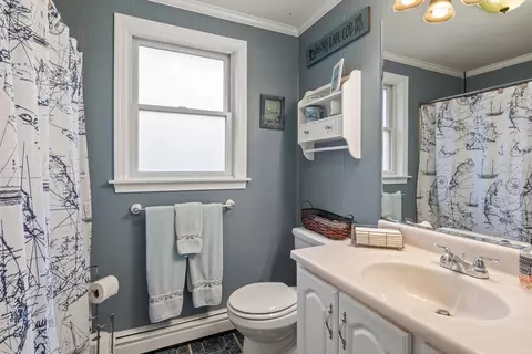 Bath - 28 Mayflower Rd, Mashpee, MA 02649 photo 1 of 2