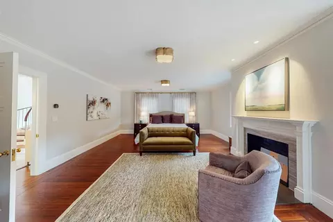 Bedroom - 64 Dudley St, Brookline, MA 02445 photo 2 of 5