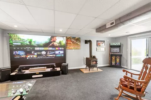 Living - 100 Warner St, Fall River, MA 02720 photo 4 of 6