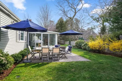 14 Smith St, Needham, MA 02492 photo 21