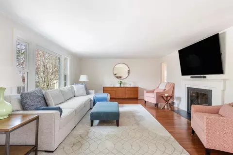 14 Smith St, Needham, MA 02492 photo 7