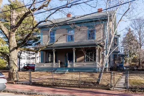24 Chester St, Somerville, MA 02144