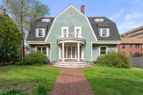 11 Elko St, Boston, MA 02135