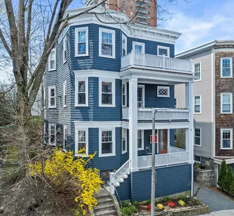 75 Parkton Rd #3, Boston, MA 02130